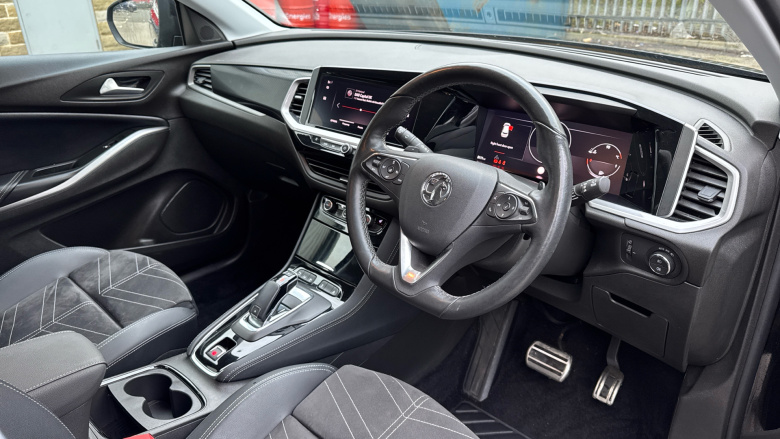 Vauxhall Grandland 1.2 Turbo Ultimate 5dr Auto Petrol Hatchback